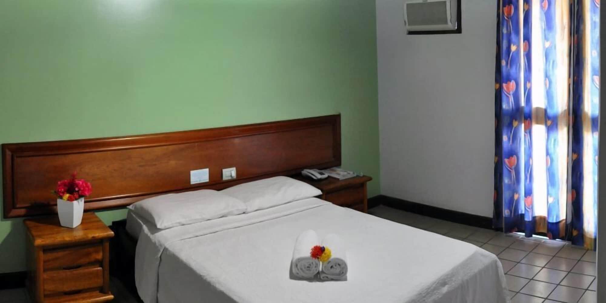 Rede Andrade Estrela Dalva Centro Hotel Порту-Сегуру Екстер'єр фото